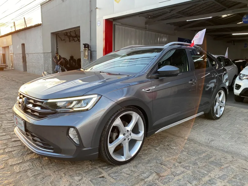 VolksWagen Nivus Highline 1.0 200 TSI Flex Aut.
