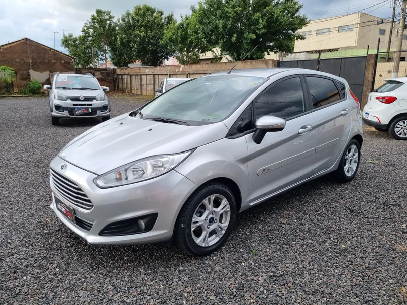 Ford Fiesta 1.6 16V Flex Aut. 5p