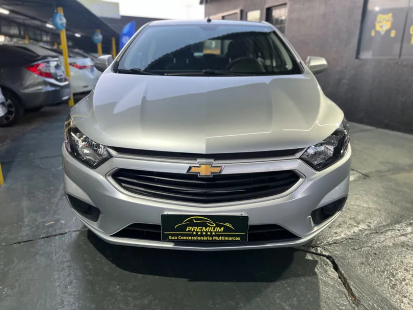 Chevrolet ONIX HATCH LT 1.0 8V FlexPower 5p Mec.