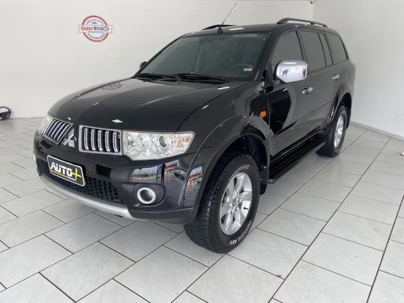 Mitsubishi Pajero DAKAR HPE 3.2 4x4 T.I Dies 5p Aut