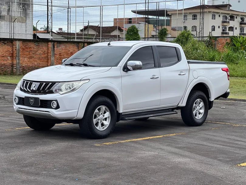 Mitsubishi L200 Triton Sport HPE 2.4 CD Diesel Aut.