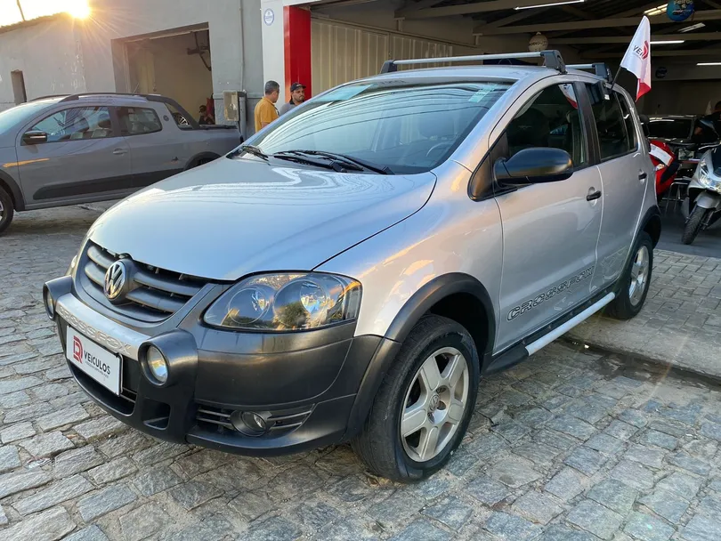 VolksWagen CROSSFOX 1.6 Mi Total Flex 8V 5p