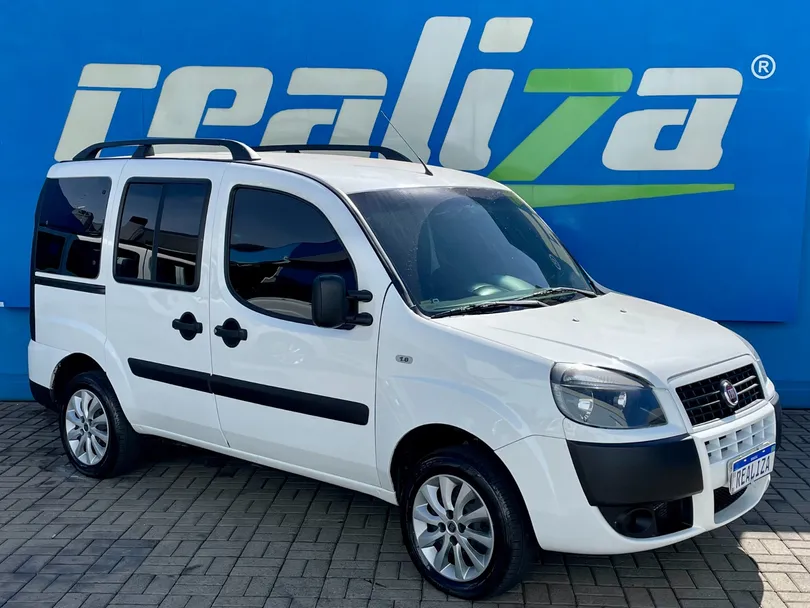 Fiat Doblo ESSENCE 1.8 Flex 16V 5p