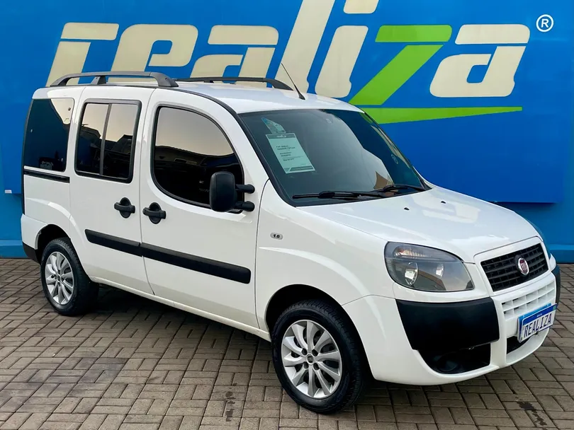 Fiat Doblo ESSENCE 1.8 Flex 16V 5p