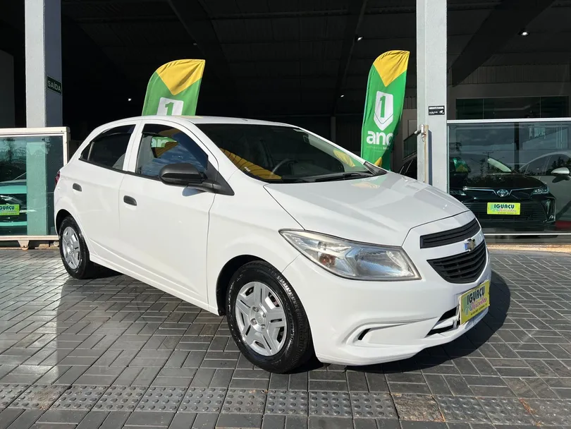 Chevrolet ONIX HATCH Joy 1.0 8V Flex 5p Mec.