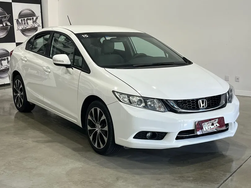 Honda Civic Sedan LXR 2.0 Flexone 16V Aut. 4p