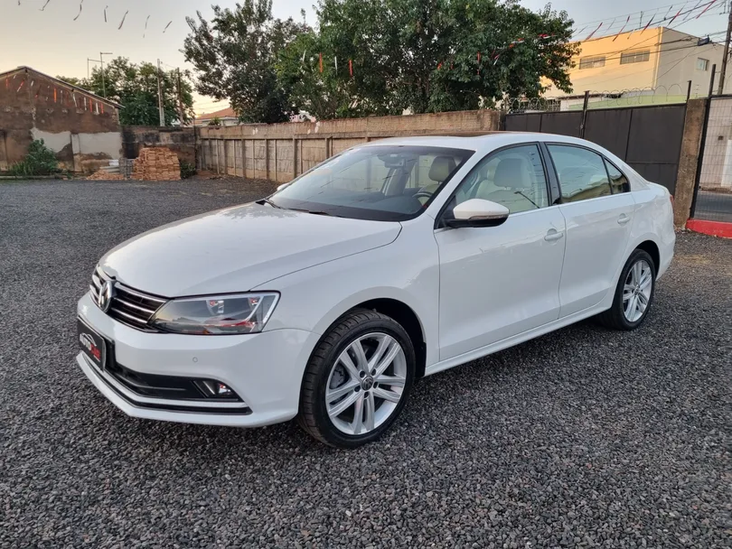 VolksWagen JETTA Highline 2.0 TSI 16V 4p Tiptronic
