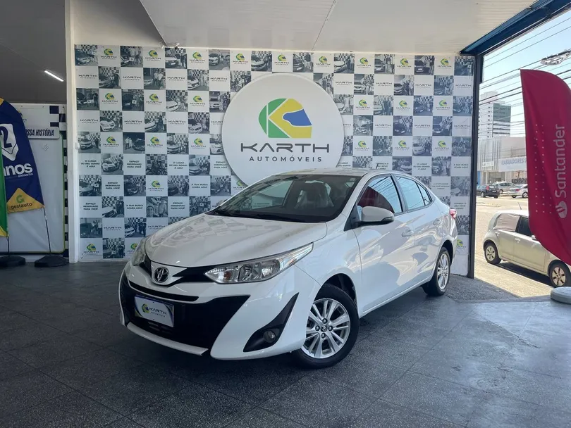 Toyota YARIS XL Sedan 1.5 Flex 16V 4p Aut.