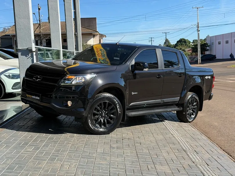 Chevrolet S10 Pick-Up Midnight 2.8 4x4 CD Dies Aut