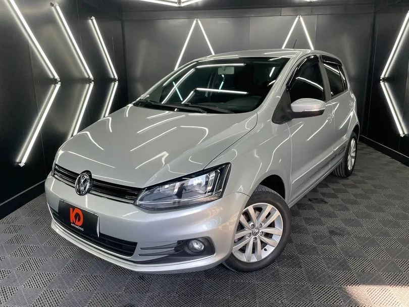 VolksWagen Fox Connect 1.6 Flex 8V 5p