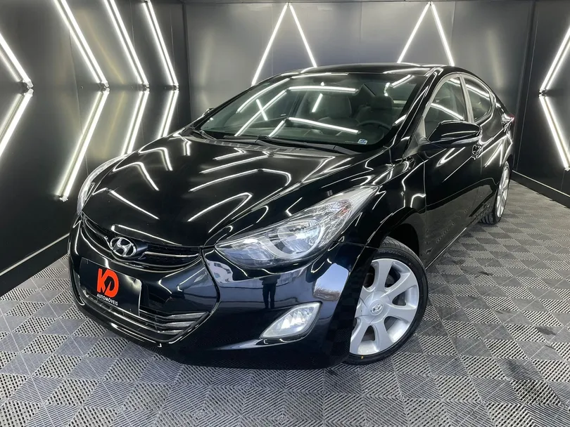 Hyundai Elantra GLS 1.8 16V Aut.