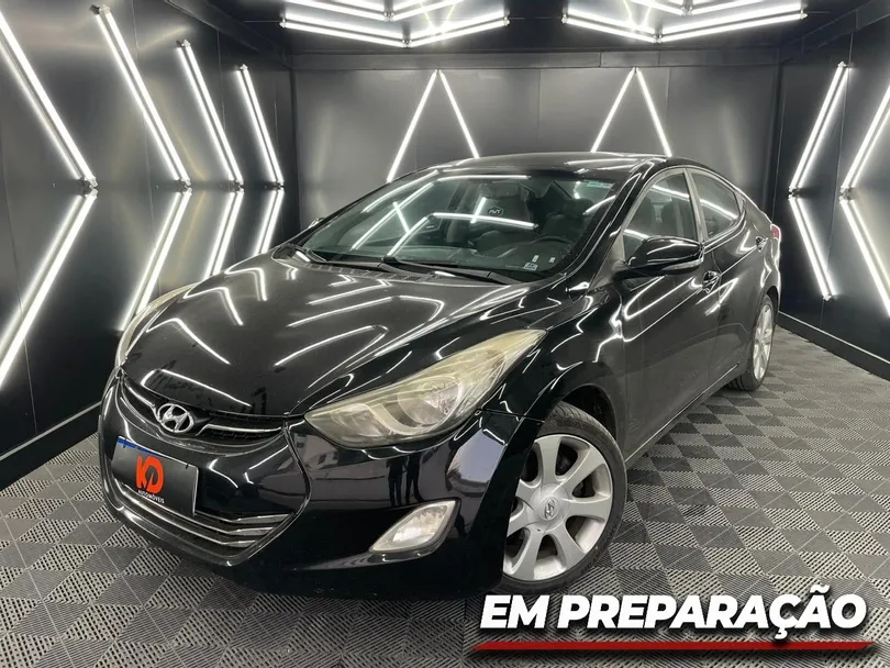 Hyundai Elantra GLS 1.8 16V Aut.