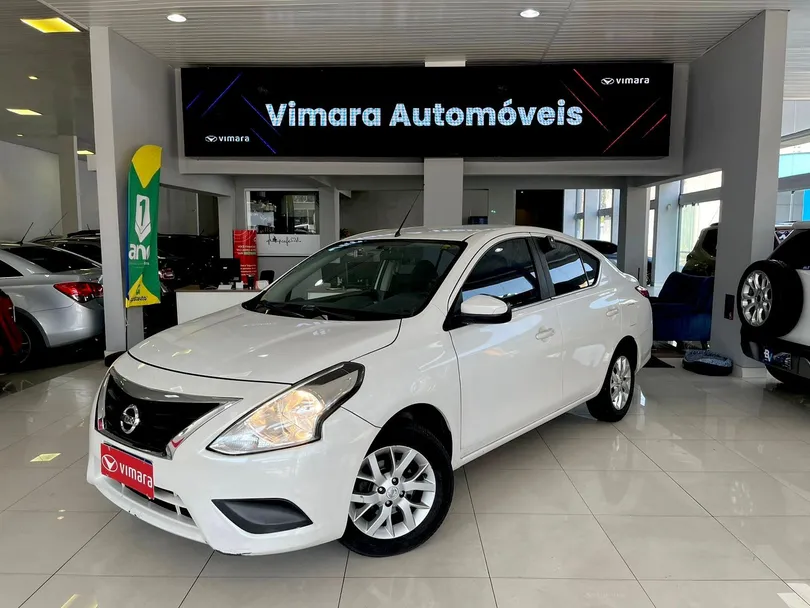 Nissan VERSA SV 1.6 16V FlexStart 4p Aut.