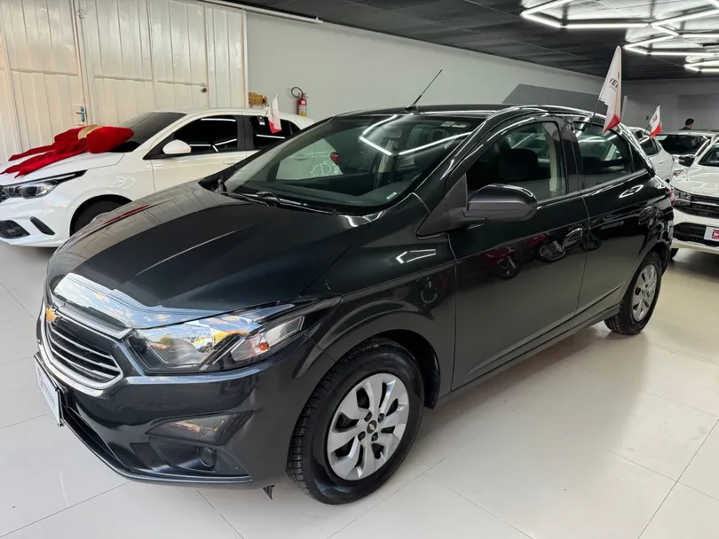 Chevrolet ONIX HATCH LT 1.0 8V FlexPower 5p Mec.