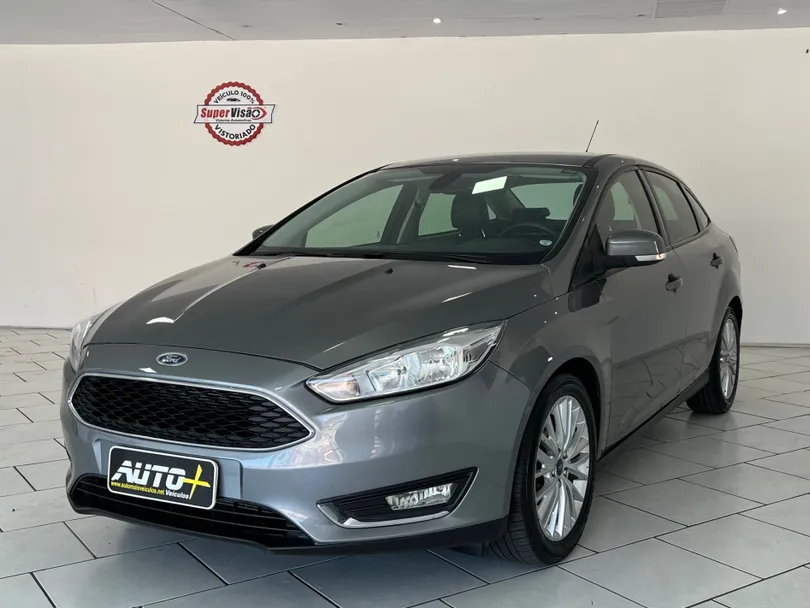 Ford Focus 2.0 16V/SE/SE Plus Flex 5p Aut.