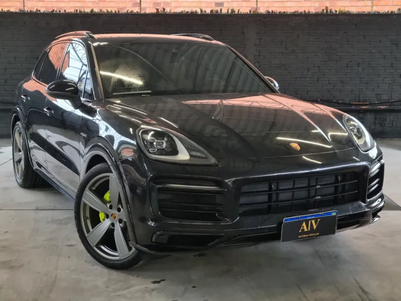 Porsche Cayenne E-Hybrid 3.0 V6 462cv