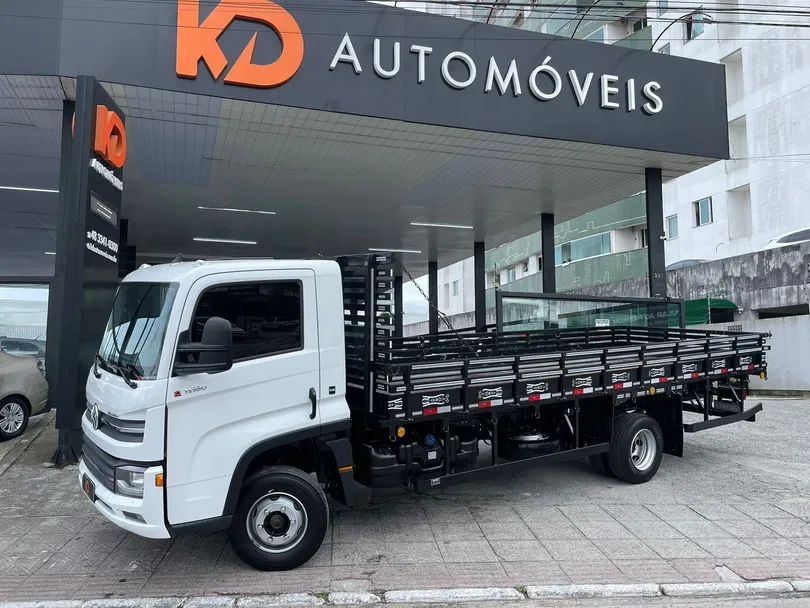 VOLKSWAGEN 11-180 Delivery 4x2 2p (diesel)(E6)