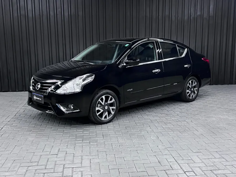 Nissan VERSA UNIQUE 1.6 16V Flex 4p Mec.