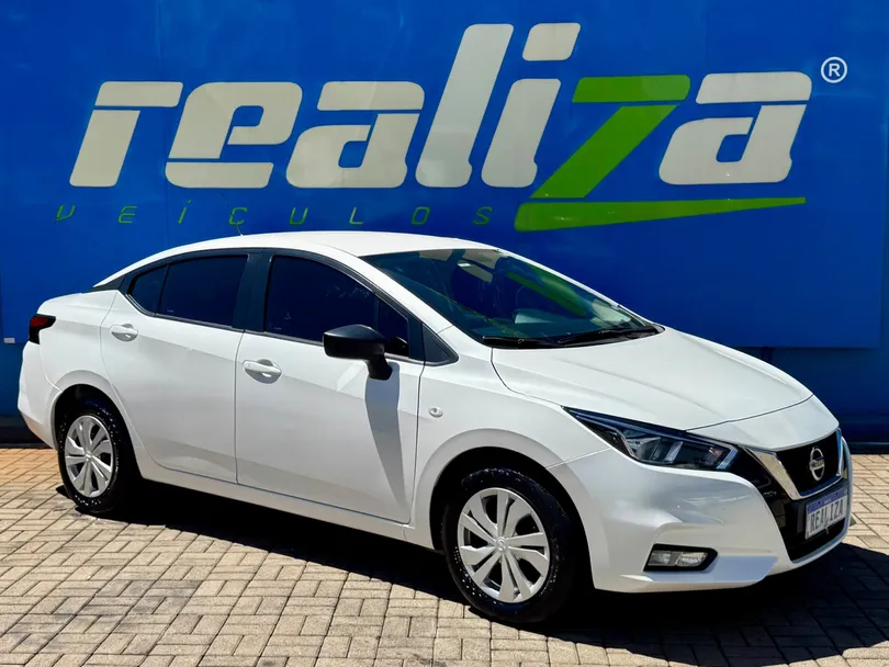 Nissan VERSA Sense 1.6 16V Flex Aut.