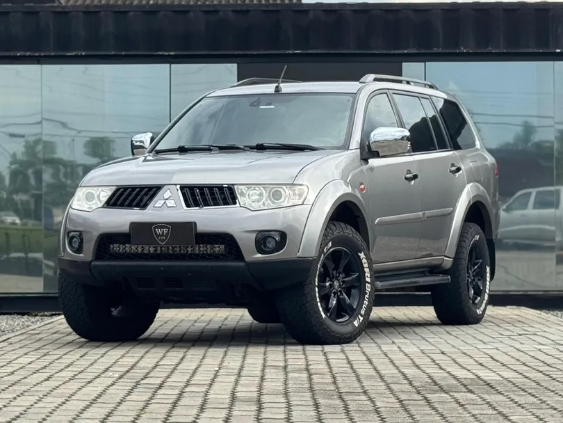 Mitsubishi Pajero DAKAR HPE 3.2 4x4 T.I Dies 5p Aut