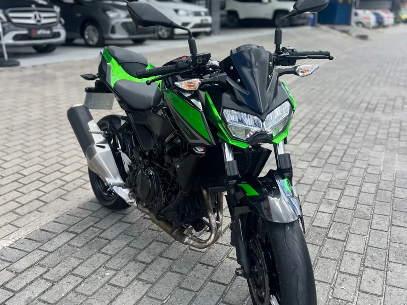 KAWASAKI Z 400