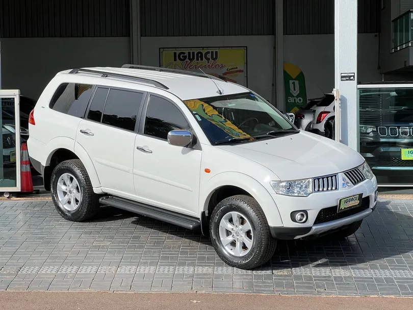 Mitsubishi Pajero DAKAR HPE 3.2 4x4 T.I Dies 5p Aut