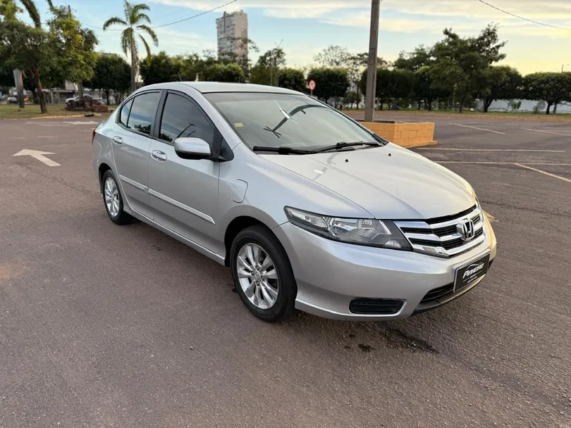 Honda CITY Sedan LX 1.5 Flex 16V 4p Aut.