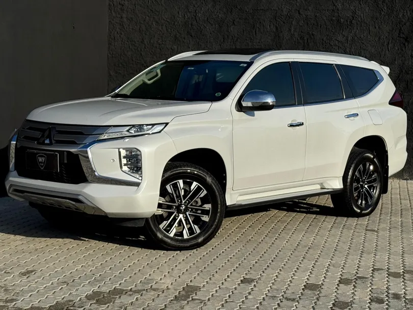 Mitsubishi Pajero Sport HPE-S 2.4  4x4 Diesel Aut.