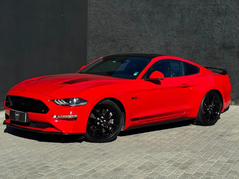 Ford Mustang Black Shadow 5.0 V8
