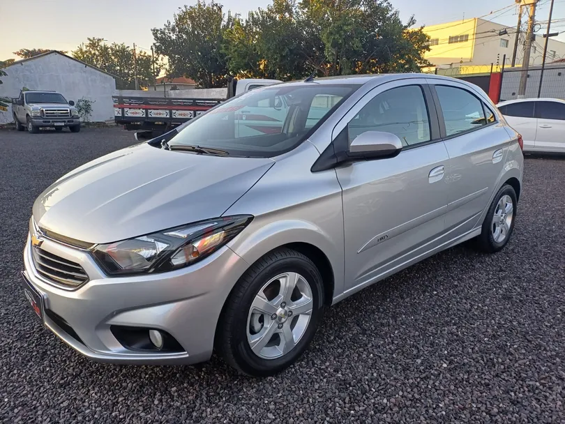 Chevrolet ONIX HATCH LT 1.4 8V FlexPower 5p Mec.