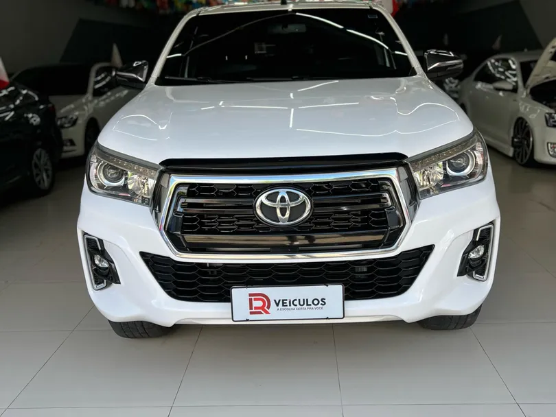 Toyota Hilux CD SRX 4x4 2.8 TDI 16V Diesel Aut.