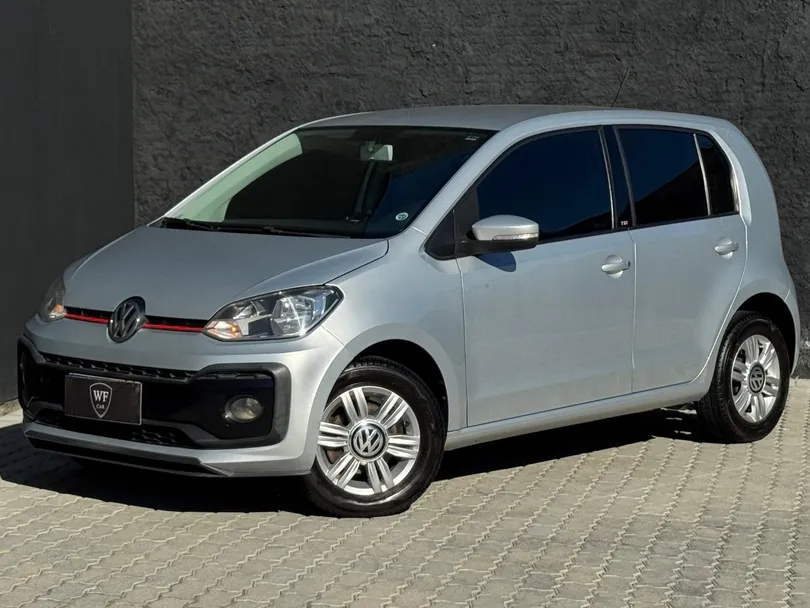 VolksWagen up! move 1.0 TSI Total Flex 12V 5p