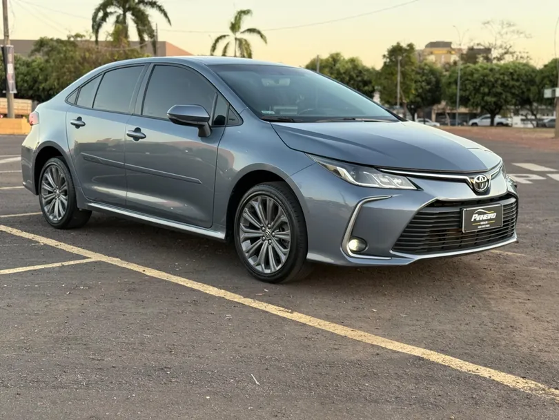 Toyota Corolla XEi 2.0 Flex 16V Aut.
