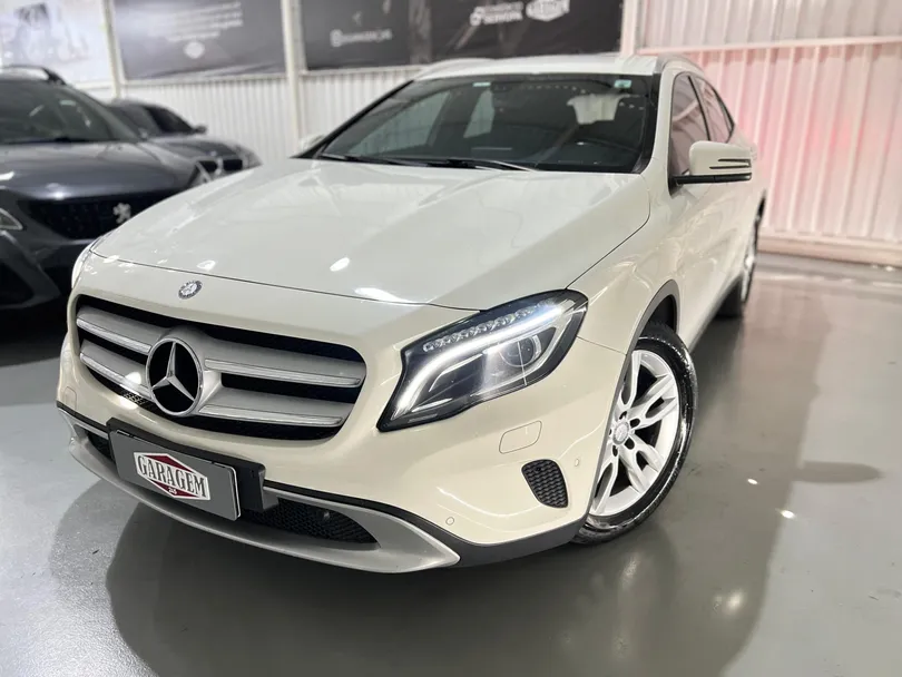 Mercedes GLA 200 Advance 1.6/1.6 TB 16V Flex Aut.