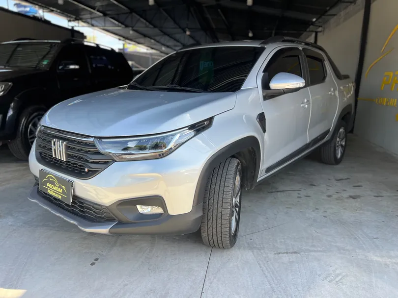 Fiat Strada Volcano 1.3 Flex 8V CD