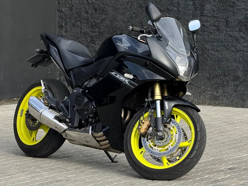 HONDA CBR 600 F