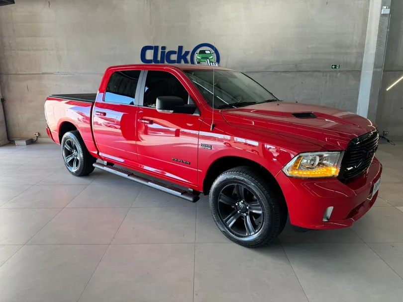 RAM CLASSIC LARAMIE 5.7 CD V8 4X4 Aut.