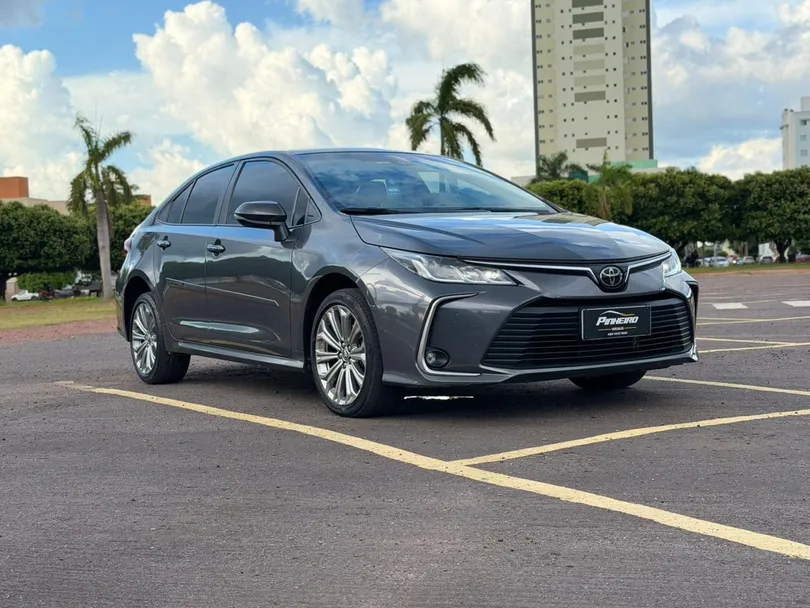 Toyota Corolla XEi 2.0 Flex 16V Aut.