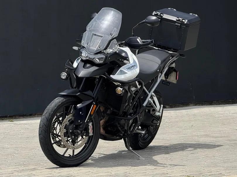 TRIUMPH TIGER 900 GT