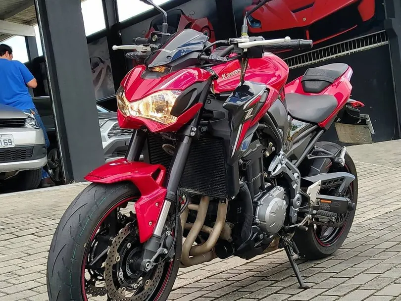 KAWASAKI Z 900