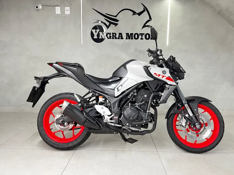 YAMAHA MT-03 CONNECTED 321cc ABS Gasolina portas, câmbio Manual em