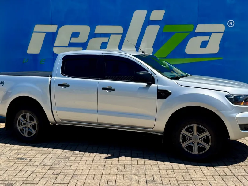 Ford Ranger XLS 2.2 4x4 CD Diesel Mec.