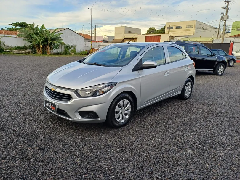 Chevrolet ONIX HATCH LT 1.0 8V FlexPower 5p Mec.