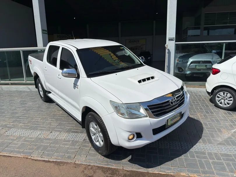Toyota Hilux CD SRV D4-D 4x4 3.0 TDI Diesel Aut