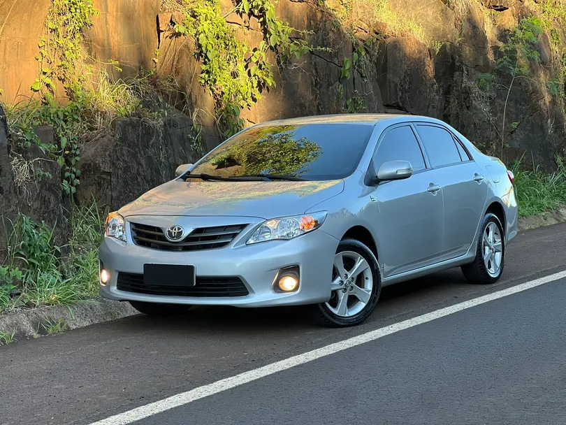 Toyota Corolla XEi 2.0 Flex 16V Aut.