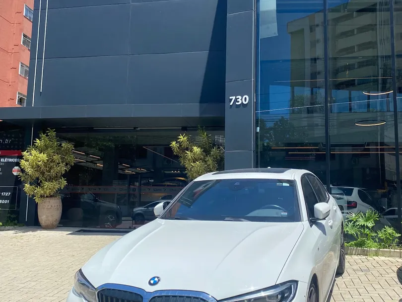 BMW 320iA 2.0 TB M Sport A.Flex/M.Sport 4p