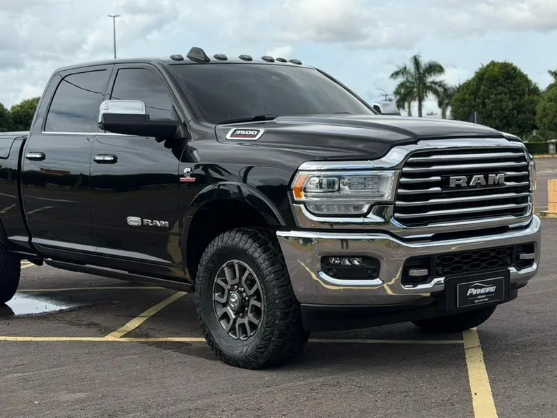 RAM 3500 LIMITED LONGHORN 6.7 TB CD Diesel