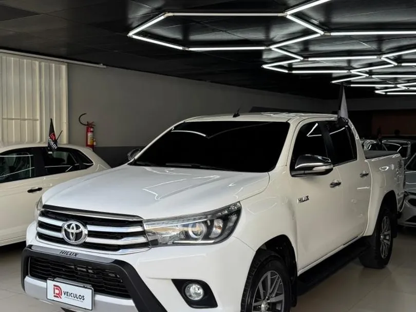 Toyota Hilux CD SRX 4x4 2.8 TDI 16V Diesel Aut.