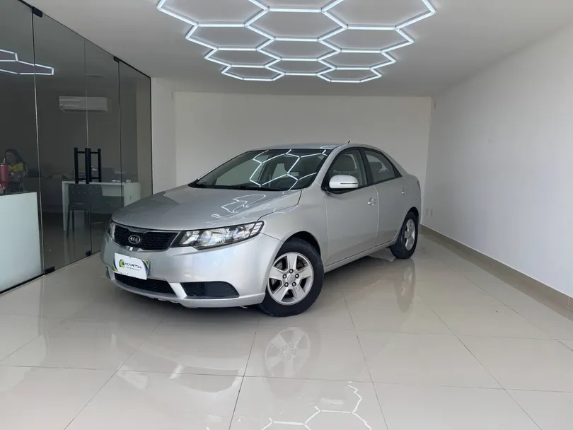 Kia Motors Cerato 1.6 16V Mec.
