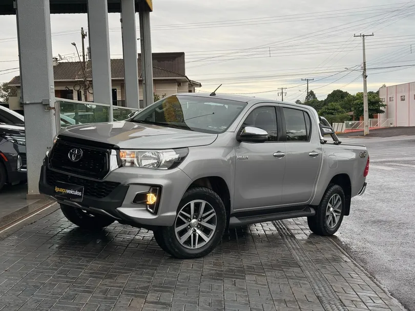 Toyota Hilux CD SRV 4x4 2.8 TDI Diesel Aut.
